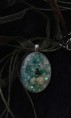 /album/hand-made-patchwork-eggs-from-christmas-balls-necklaces/a20150129-114423-jpg/