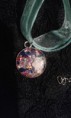 /album/hand-made-patchwork-eggs-from-christmas-balls-necklaces/a20150129-163950-jpg/